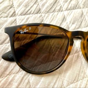 Ray-Ban POLARIZED Erika Sunglasses